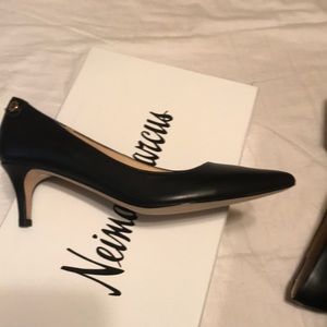 Neiman Marcus pumps. Size 6